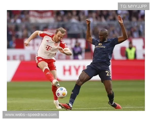 拜仁2-2美因茨爆冷，凯恩点球绝平保住联赛不败金身